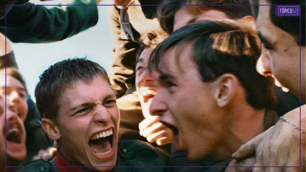 Cena de Covarde, filme de Lukas Dhont ambientado durante a Primeira Guerra Mundial.